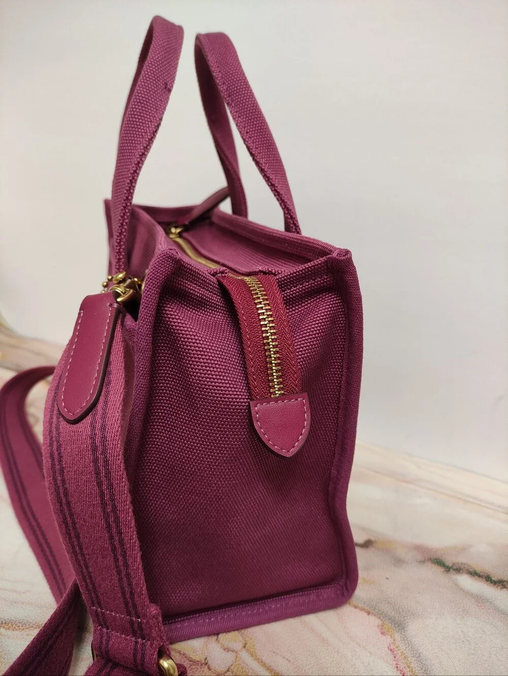 Coach CP164 Cargo Tote Bag 26
